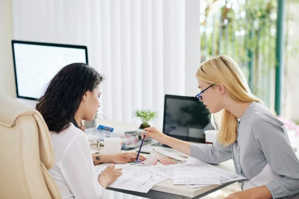 Choisissez le bon associé : 4 types et traits à considérer.