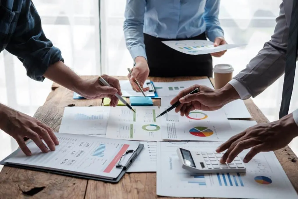 Marketing digital : vaut-il mieux engager une agence ? (Public cible : les entreprises)