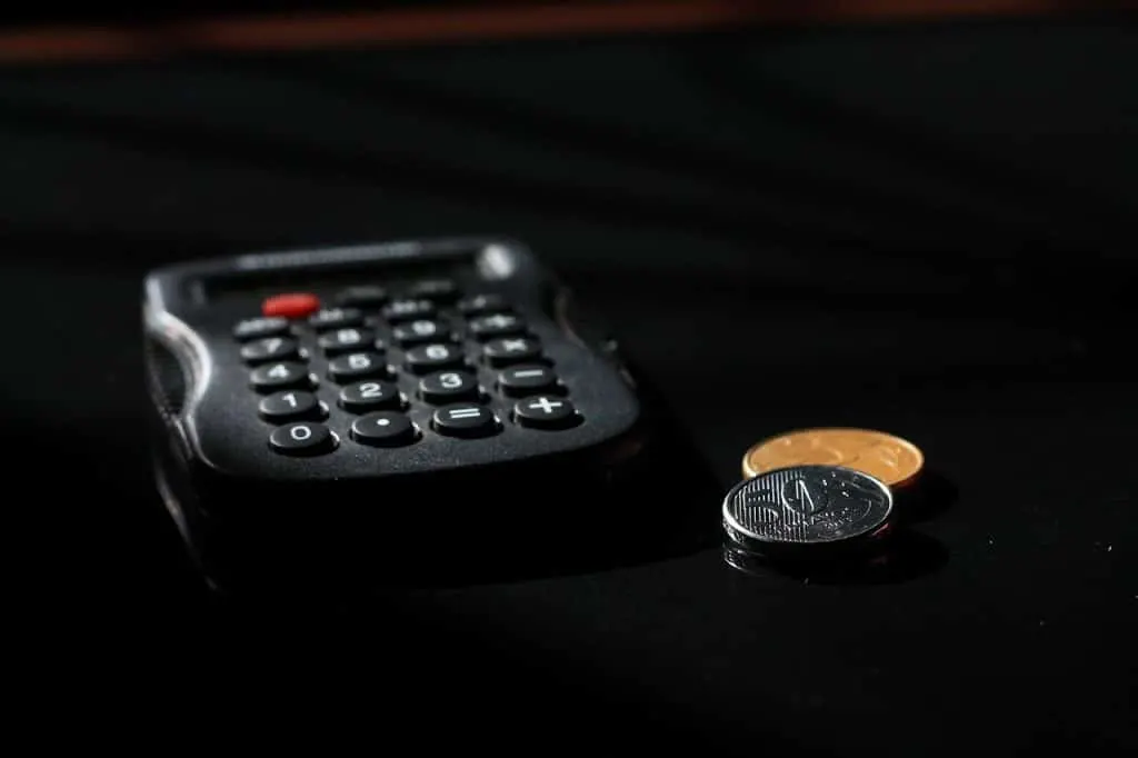 découvrez tout ce qu'il faut savoir sur le salaire minimum, son impact sur l'économie, les travailleurs et les entreprises. informez-vous sur les taux actuels, les débats autour de cette question cruciale et comment il varie selon les régions.