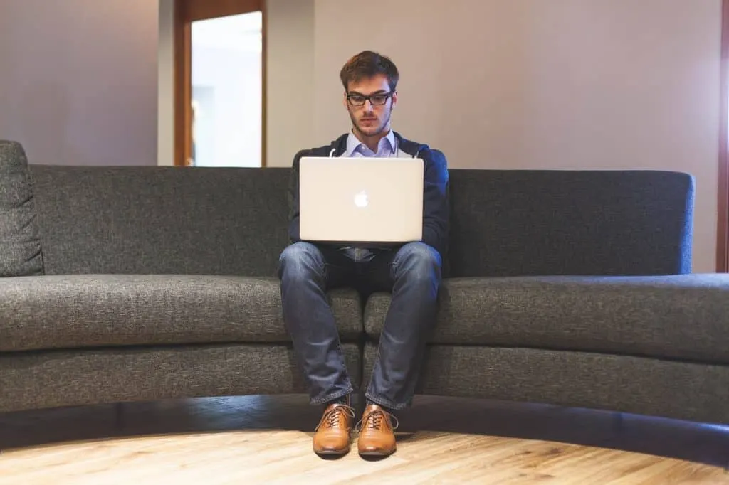 découvrez comment la culture d'entreprise façonne l'identité et la performance des organisations. apprenez les clés pour instaurer un environnement de travail positif et engageant, propice à l'innovation et à la collaboration.