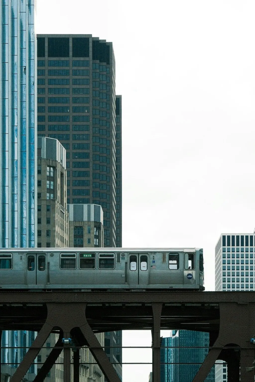 découvrez les solutions innovantes en infrastructure télécom pour optimiser votre réseau. de la conception à la mise en œuvre, explorez comment nos services améliorent la connectivité et la performance de vos communications.