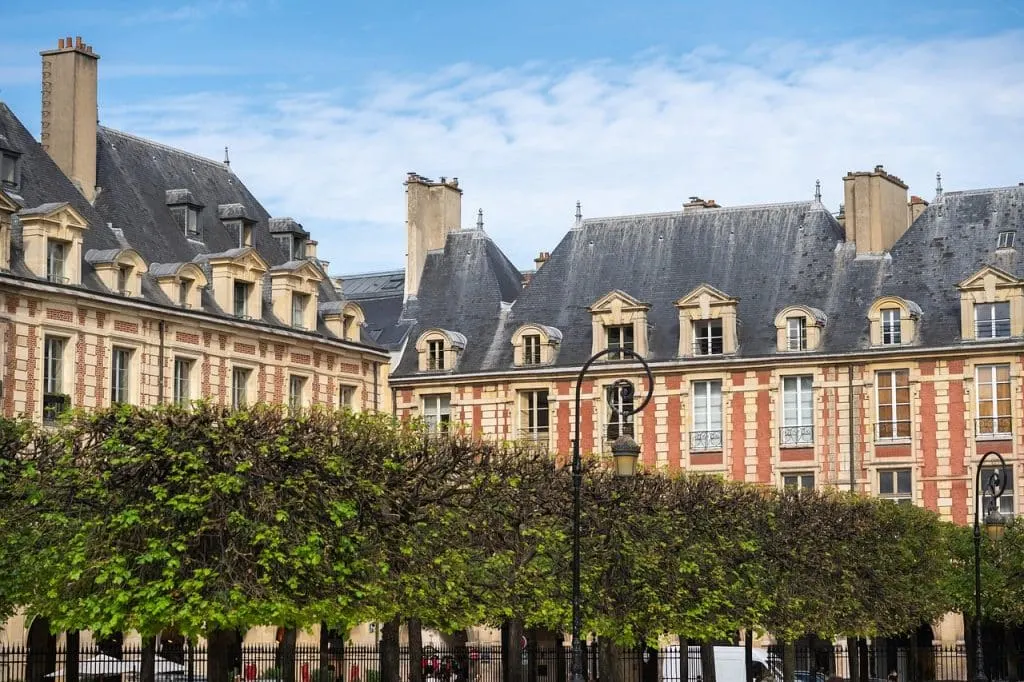 découvrez la city university of paris, une université internationale offrant des formations innovantes, un corps professoral de qualité et un campus situé au cœur de paris. rejoignez une communauté dynamique pour bâtir votre avenir.