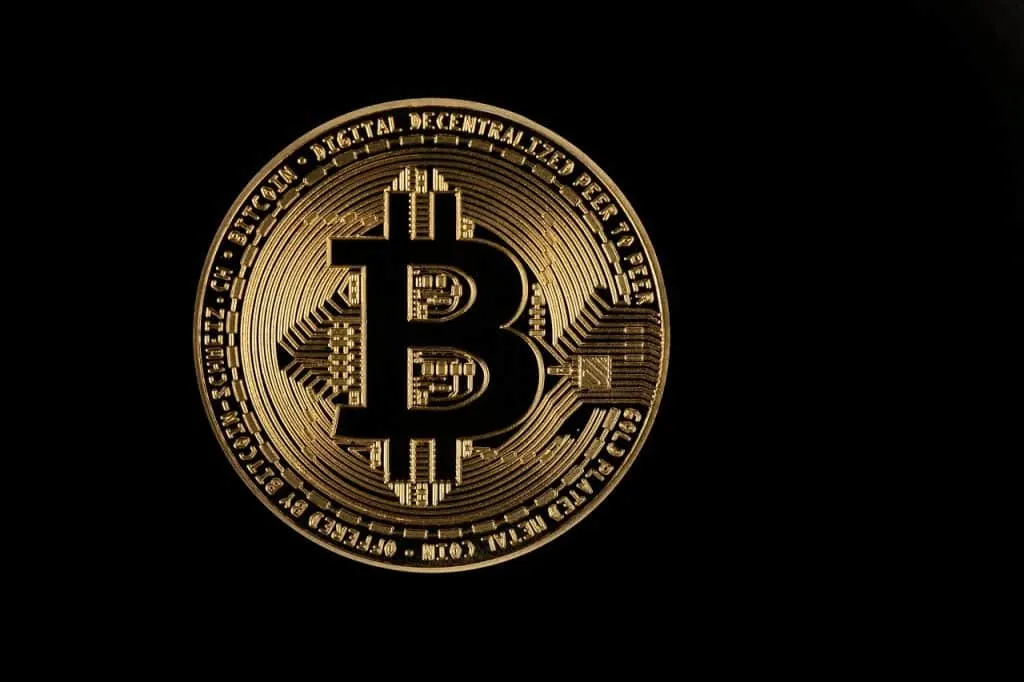 découvrez le bitcoin, la première crypto-monnaie décentralisée, ses avantages, son fonctionnement, et comment investir ou utiliser cette monnaie numérique innovante en toute sécurité.