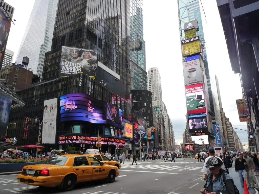 découvrez l’univers fascinant de broadway : actualités, spectacles incontournables, histoire et conseils pour vivre une expérience théâtrale inoubliable à new york.