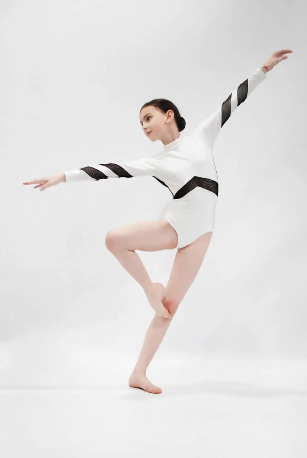 découvrez l'univers de la modern dance : histoire, techniques, grands danseurs et évolutions. plongez dans un style artistique dynamique, innovant et expressif !