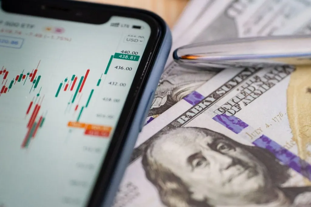 gestion de programmes d'investissement : optimisez et suivez efficacement vos projets financiers pour maximiser les rendements et minimiser les risques.